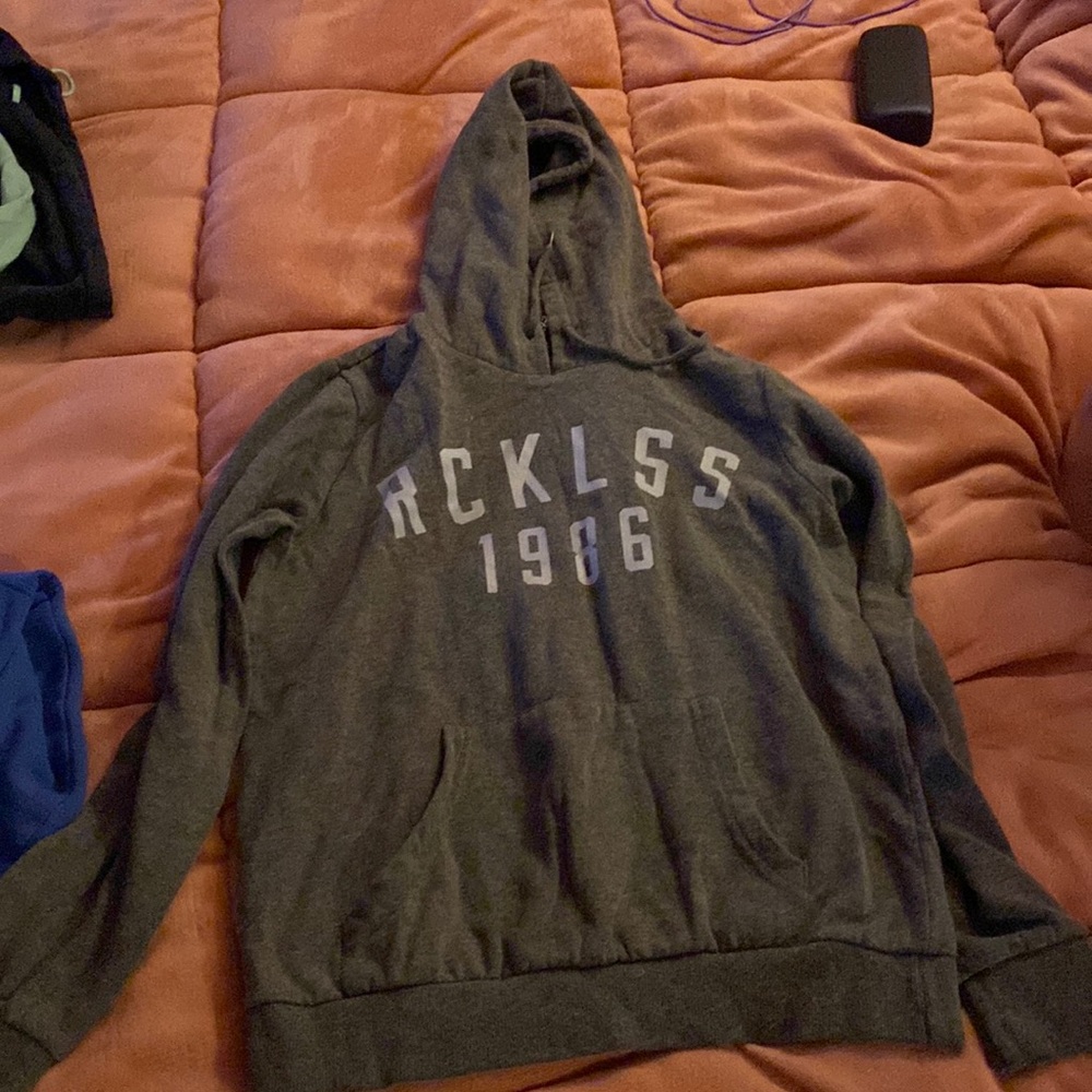 Young and reckless hoodie size XS Youth good shape